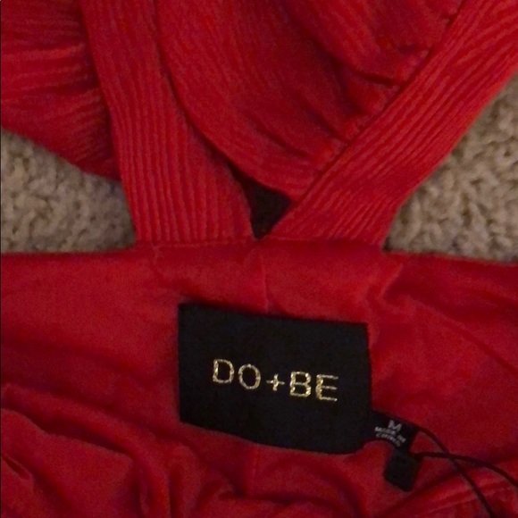 Red Dress - Picture 4 of 4